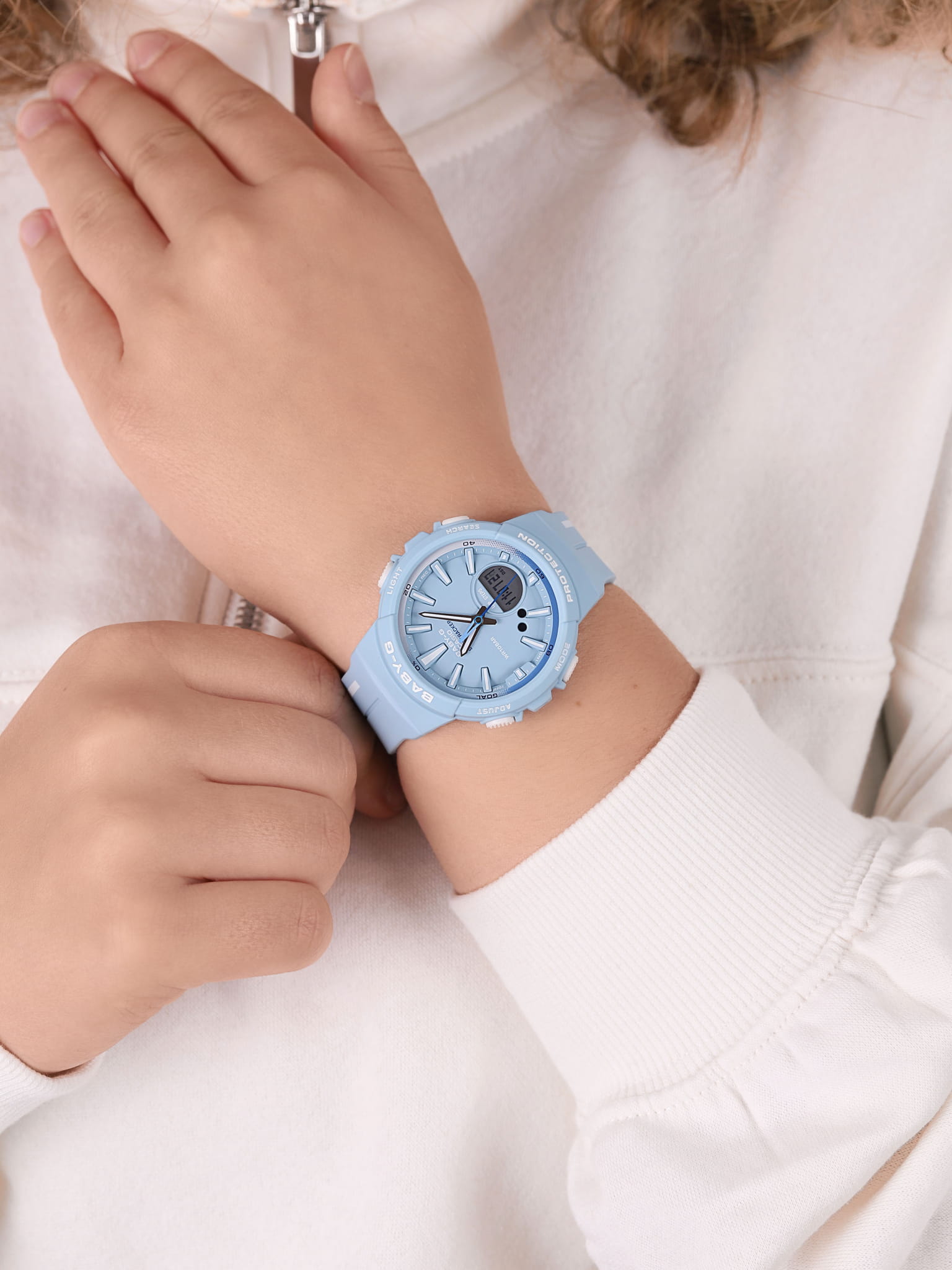 Casio Casio Baby-G Step Tracker BGS-100RT-2A , наручные женские часы фото под углом