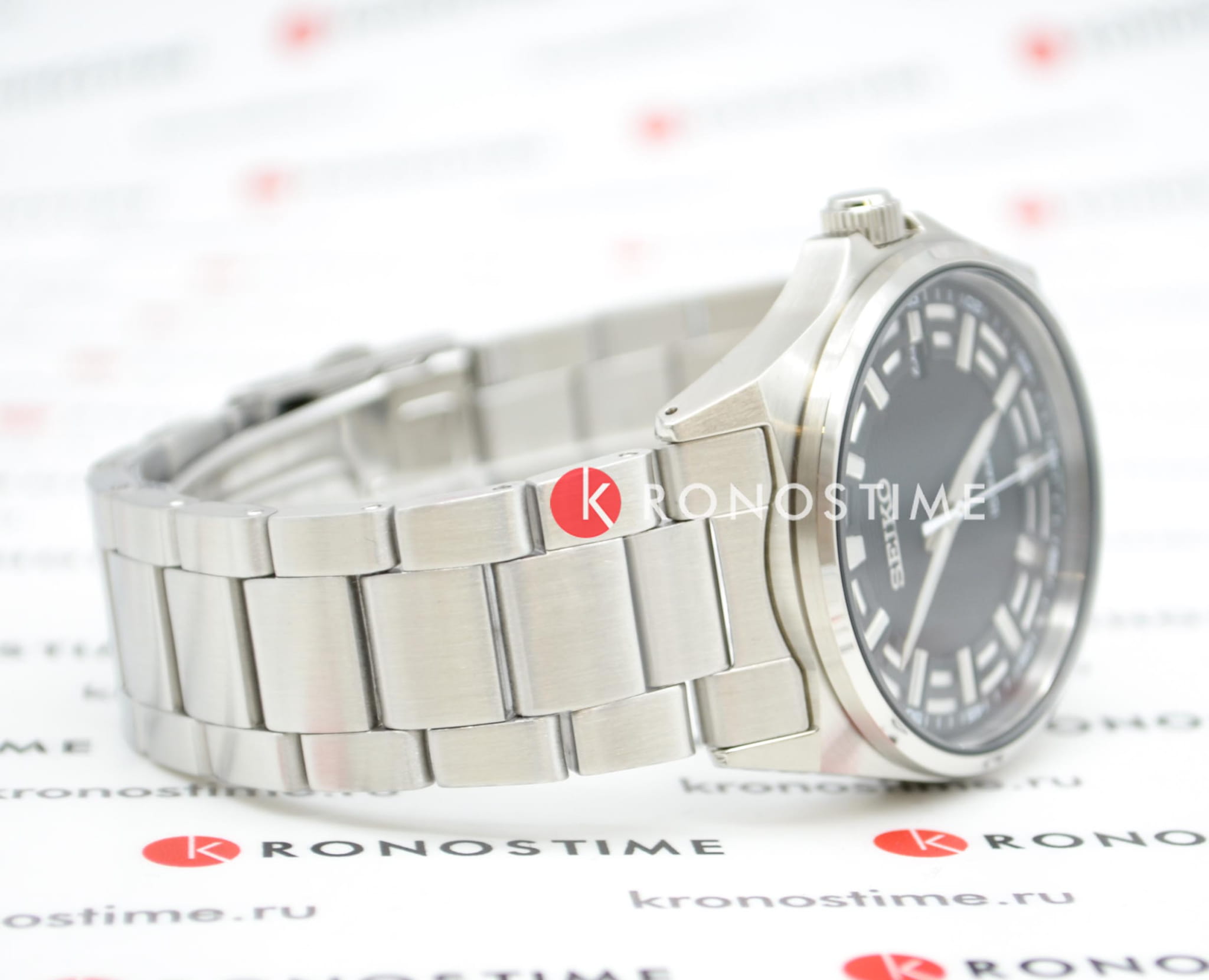 Seiko Seiko Conceptual Series Sports SUR505P1, sports япония мужские часы на браслете нержавеющая сталь боковой вид