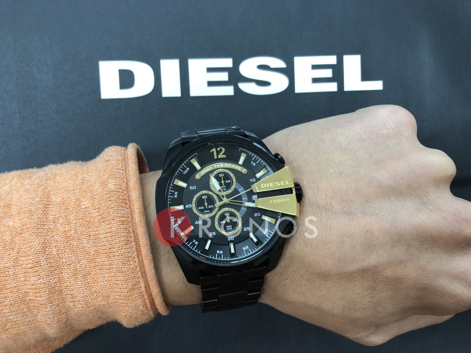 Diesel Diesel DZ4338  - задняя крышка металл сталь корпуса, италия часы