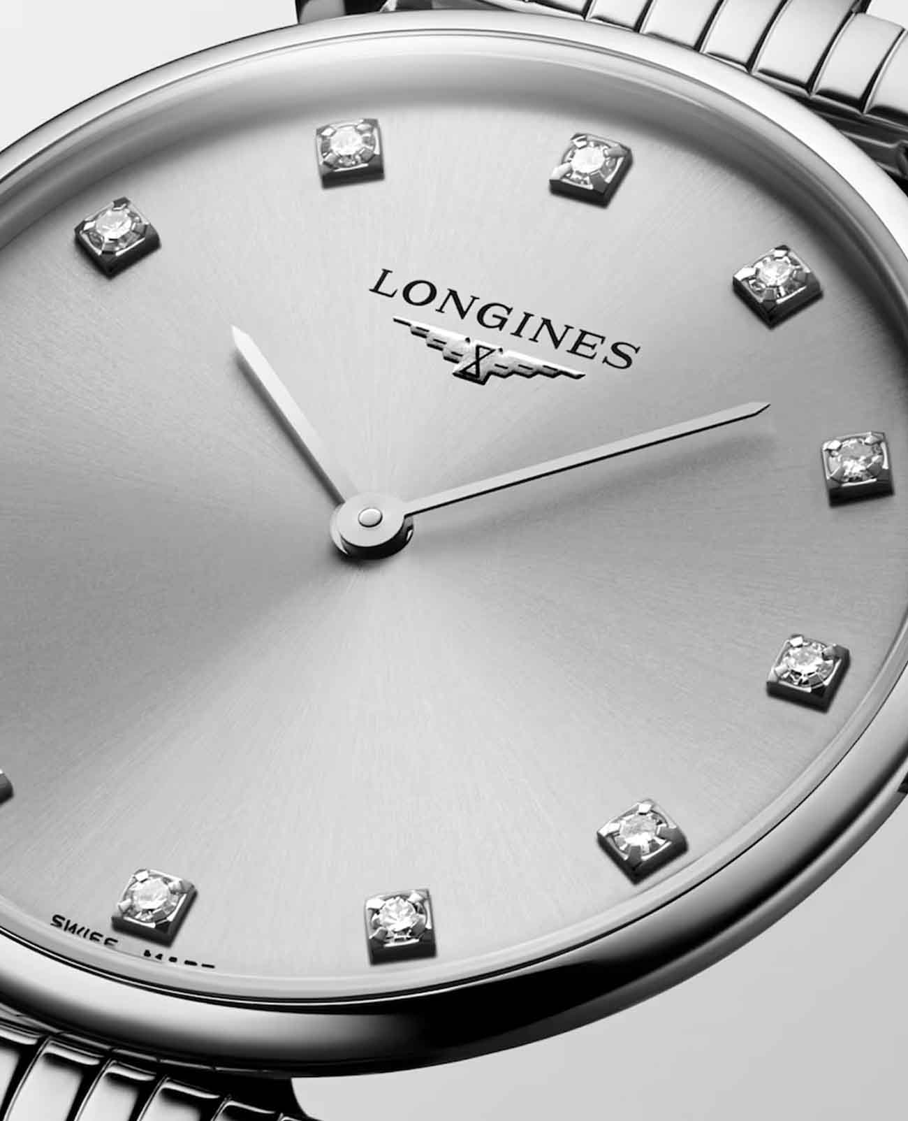 Longines Longines La Grande Classique L4.512.4.70.6 кварцевые женские часы часы крупный план серебристый циферблата