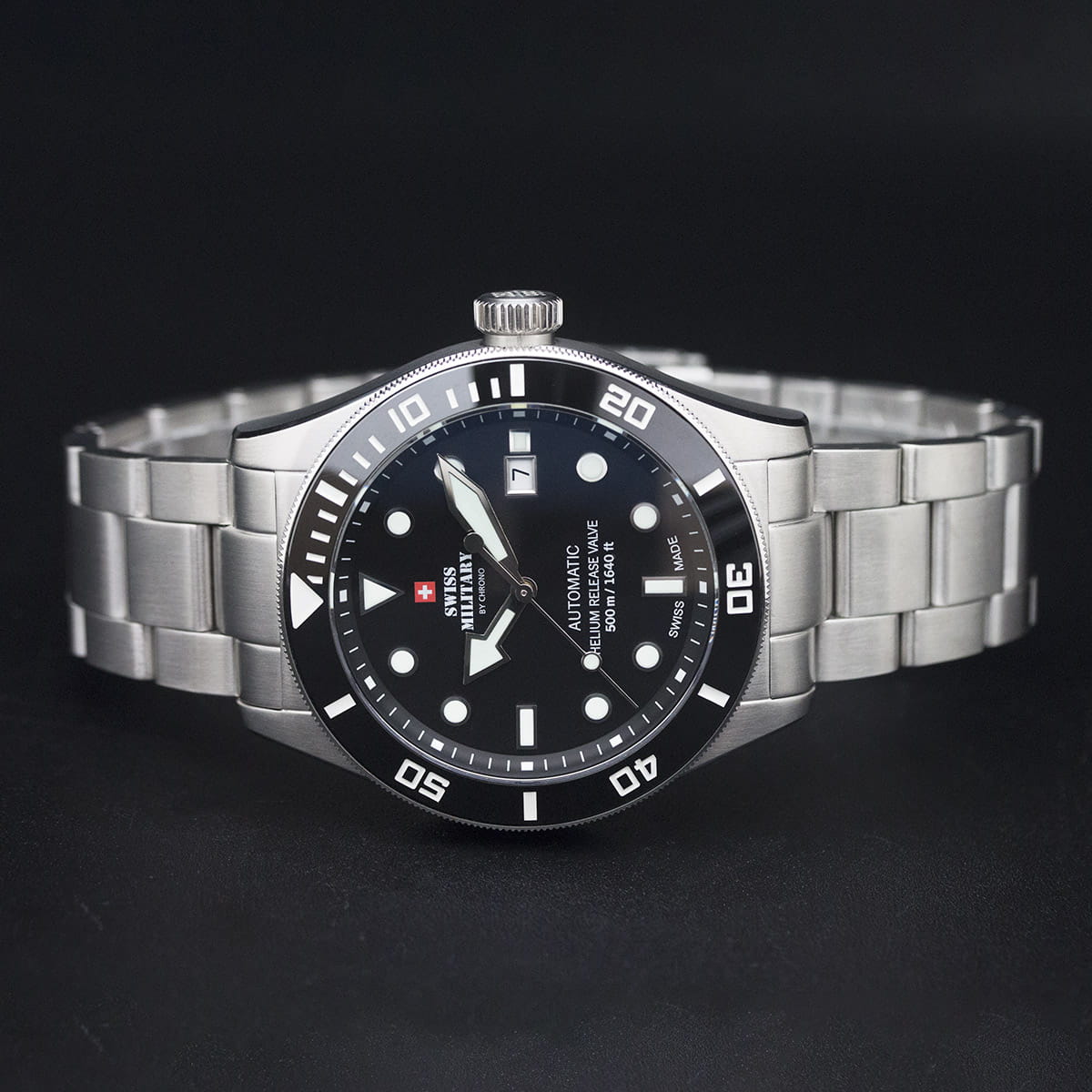 Swiss Military by Chrono Swiss Military by Chrono Diver SMA34075.01 , наручные мужские часы фото под углом