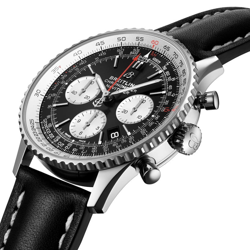 Breitling Breitling Navitimer B01 Chronograph 43 AB0121211B1X1 , наручные мужские часы фото под углом