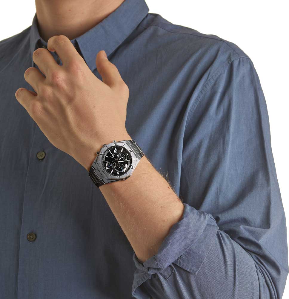 Casio Casio Edifice EFB-680D-1A , наручные мужские часы фото под углом