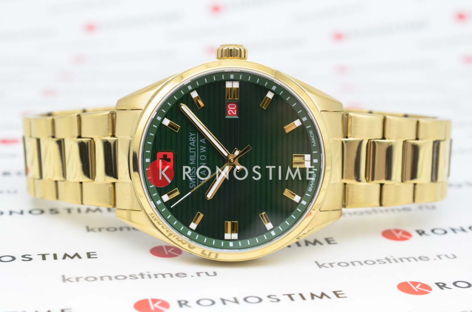 Swiss Military Hanowa Swiss Military Hanowa Roadrunner SMWGH2200112-SET , наручные мужские часы фото под углом