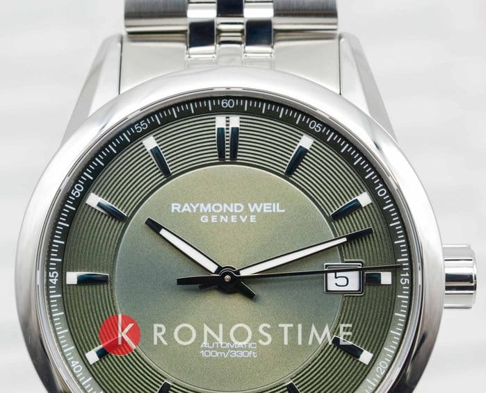 Raymond Weil Raymond Weil Freelancer 2771-ST-52051 механические мужские часы часы крупный план зеленый циферблата