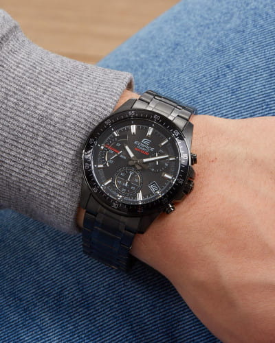 Casio Casio Edifice EFV-540DC-1AVUDF (EFV-540DC-1A) EFV, наручные мужские часы фото под углом