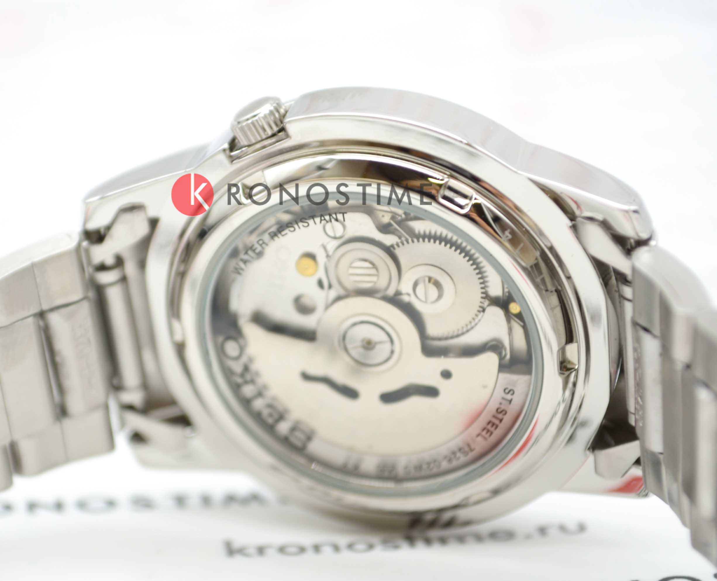 Seiko SNKE51K1 мужские часы застежка крупным планом