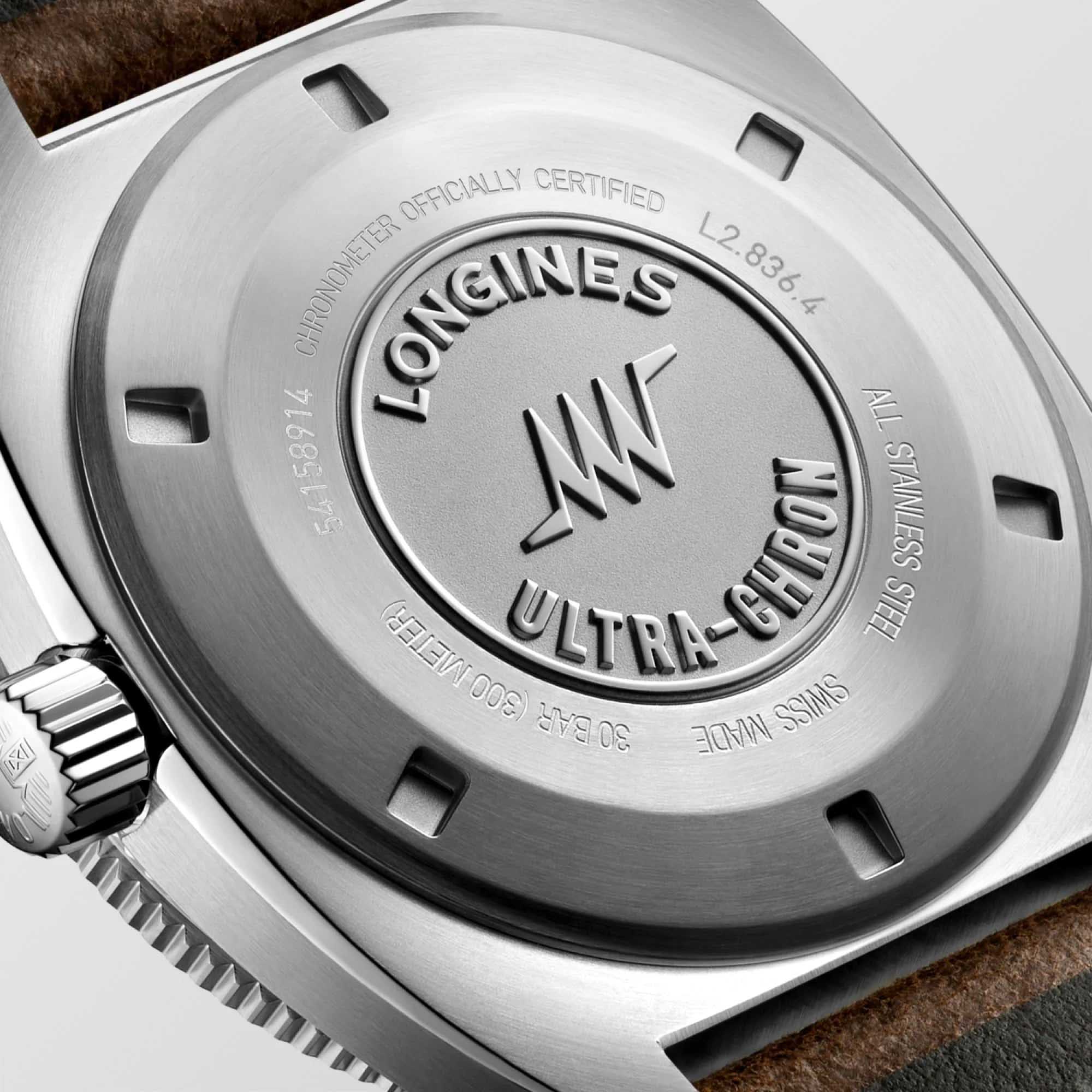 Longines Longines Ultra‑Chron L2.836.4.52.2 мужские часы черный циферблат на запястье