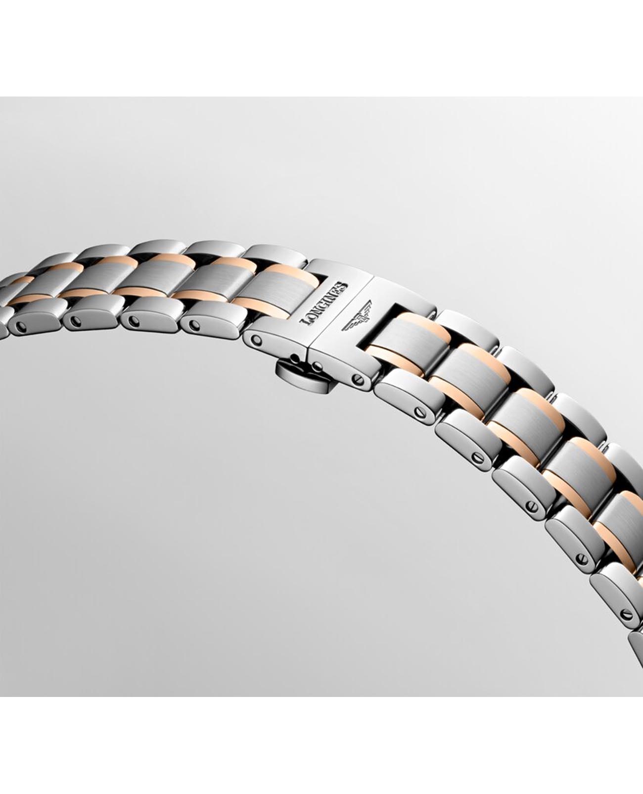 Longines L23575897 женские часы застежка крупным планом