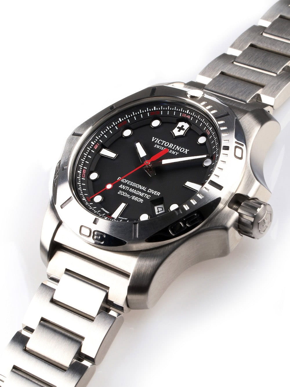 Victorinox Victorinox I.N.O.X. Professional Diver 241781 , наручные мужские часы фото под углом