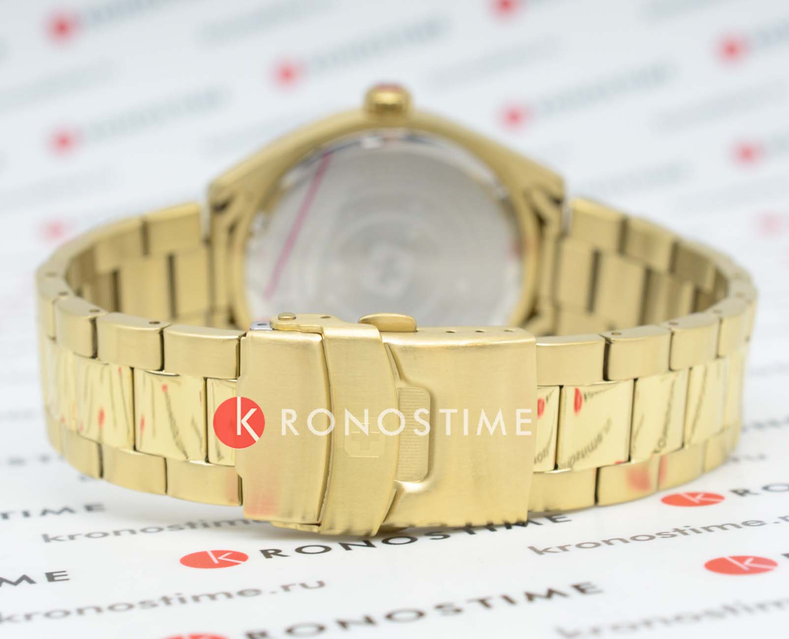 Swiss Military Hanowa Swiss Military Hanowa Roadrunner SMWGH2200112-SET мужские часы зеленый циферблат на запястье