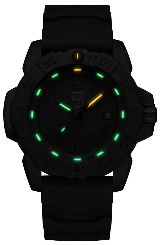 Luminox Luminox Navy SEAL Steel XS.3251.BO.CB мужские часы черный циферблат на запястье