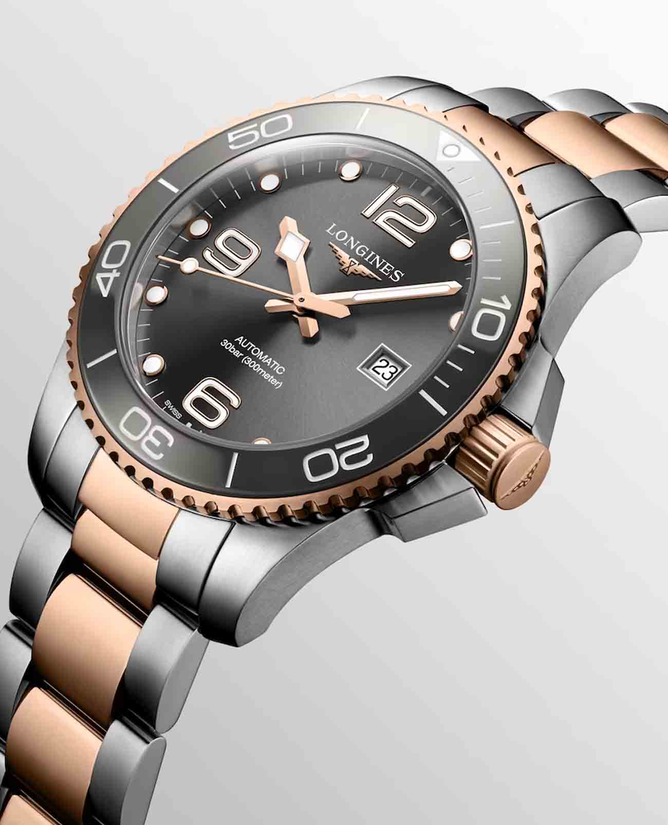 Longines Longines HydroConquest L3.782.3.78.7  — детали корпуса и нержавеющая сталь с pvd-покрытием