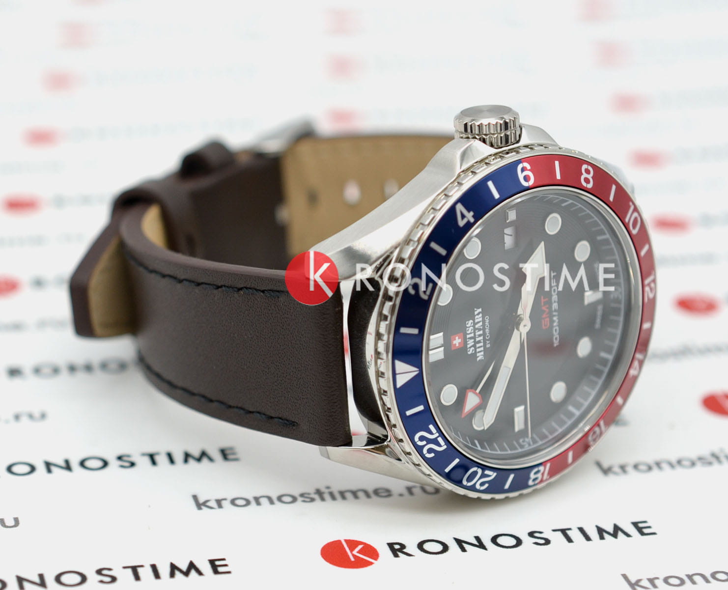Swiss Military by Chrono Swiss Military by Chrono Quartz GMT SM34095.04,  швейцария мужские часы на браслете кожаный боковой вид