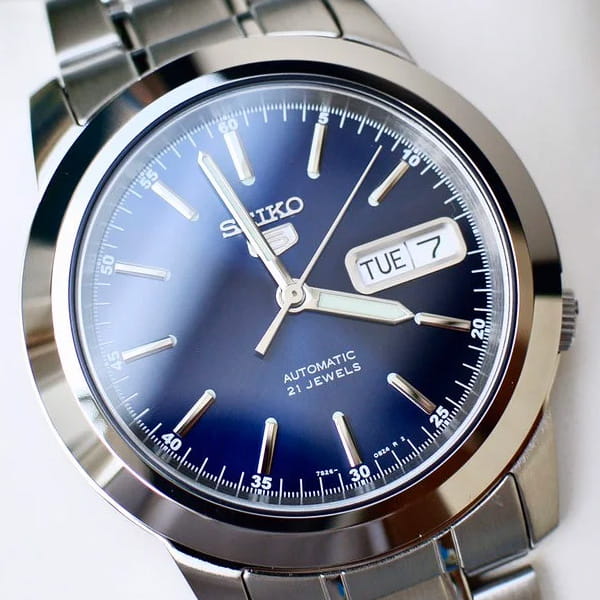 Seiko Seiko 5 Regular SNKE51K1 мужские часы синий циферблат на запястье