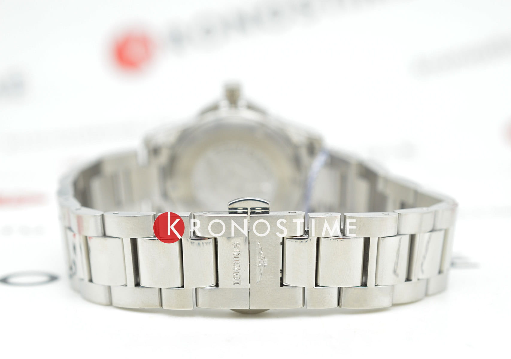 Longines Longines Conquest L3.376.4.96.6 кварцевые женские часы часы крупный план синий циферблата