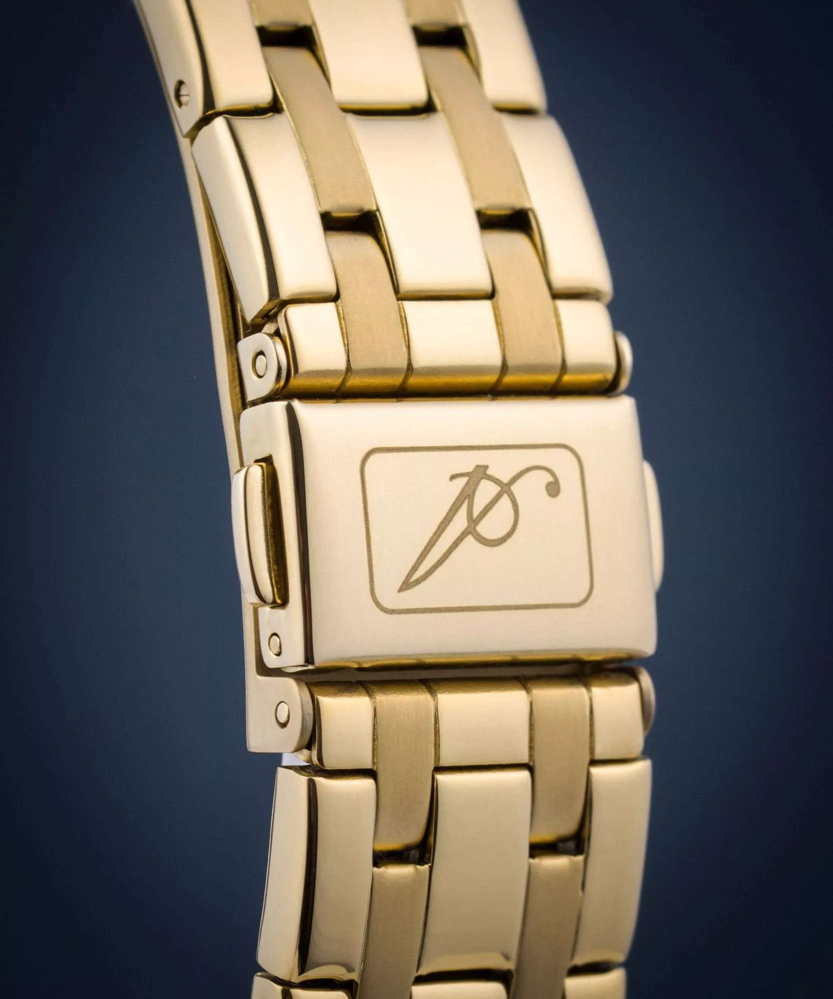 Adriatica Adriatica Moonphase A3808.1117QF,  швейцария женские часы на браслете нержавеющая сталь с pvd-покрытием боковой вид