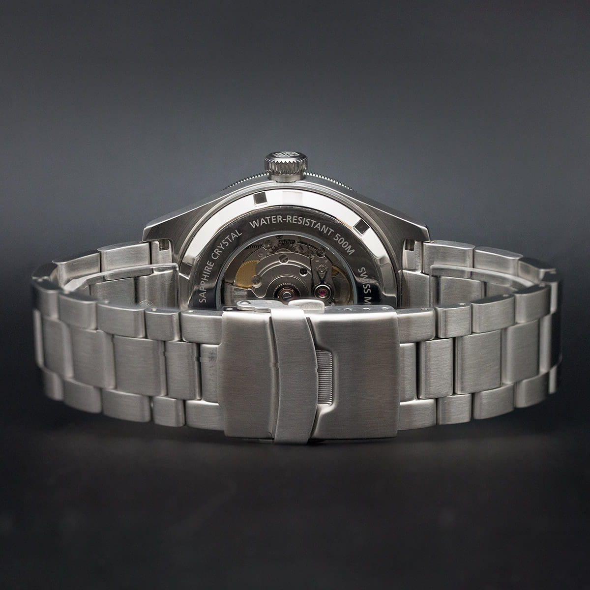 Swiss Military by Chrono Swiss Military by Chrono Diver SMA34075.01,  швейцария мужские часы на браслете нержавеющая сталь боковой вид