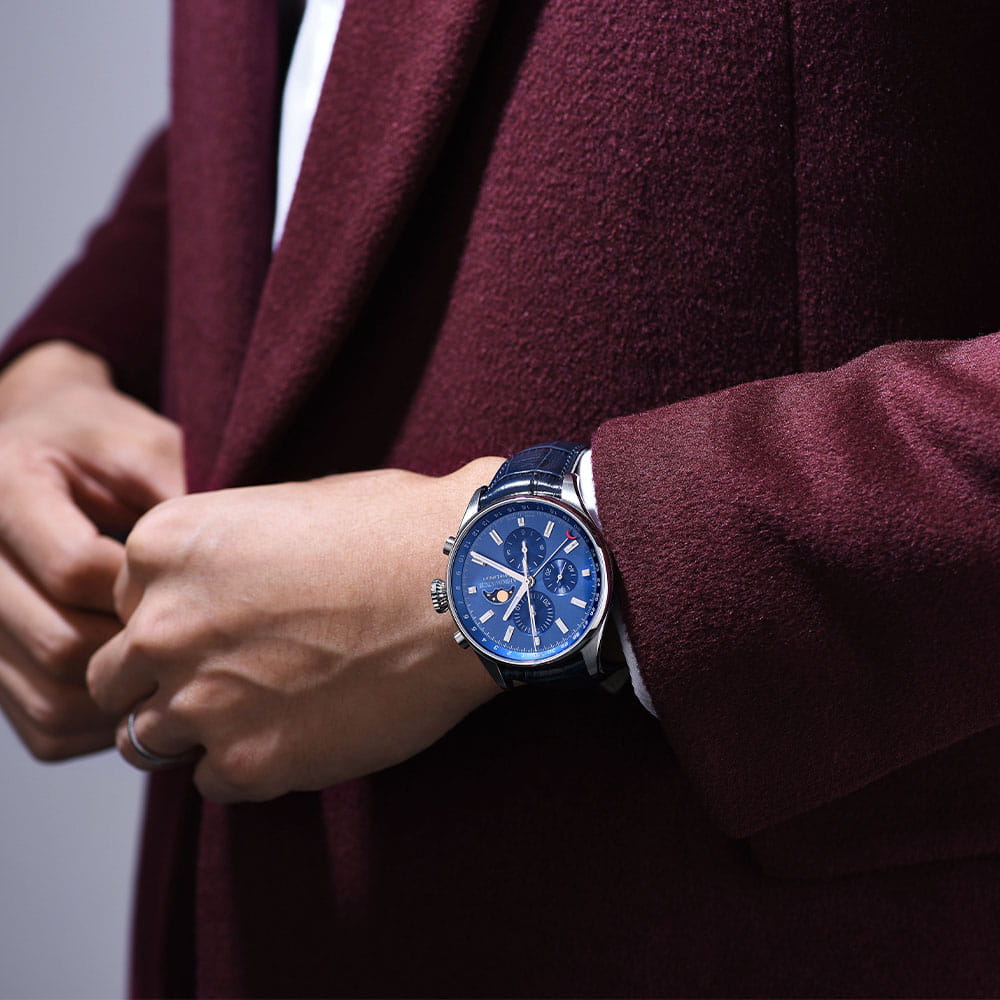 Aerowatch Aerowatch Les Grandes Classiques Moon Phase 69989 AA03 механические мужские часы часы крупный план синий циферблата