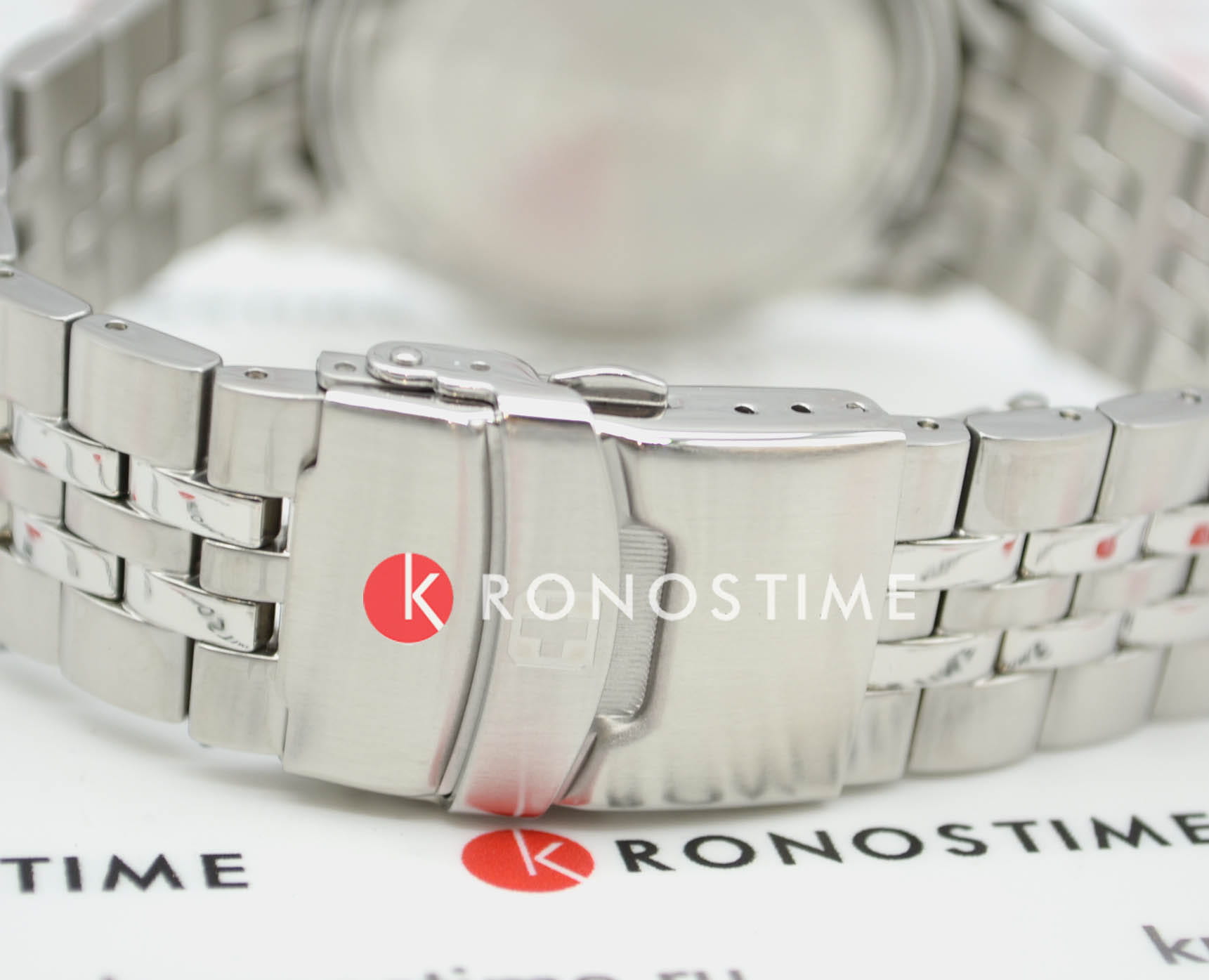 Swiss Military Hanowa Swiss Military Hanowa Flagship SMWGH2100601 мужские часы серебристый циферблат на запястье