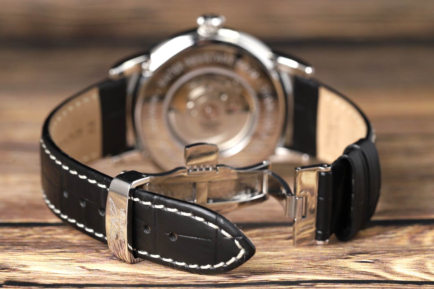 Aviator Aviator Douglas Day-Date V.3.20.0.142.4  - задняя крышка металл сталь корпуса, швейцария часы