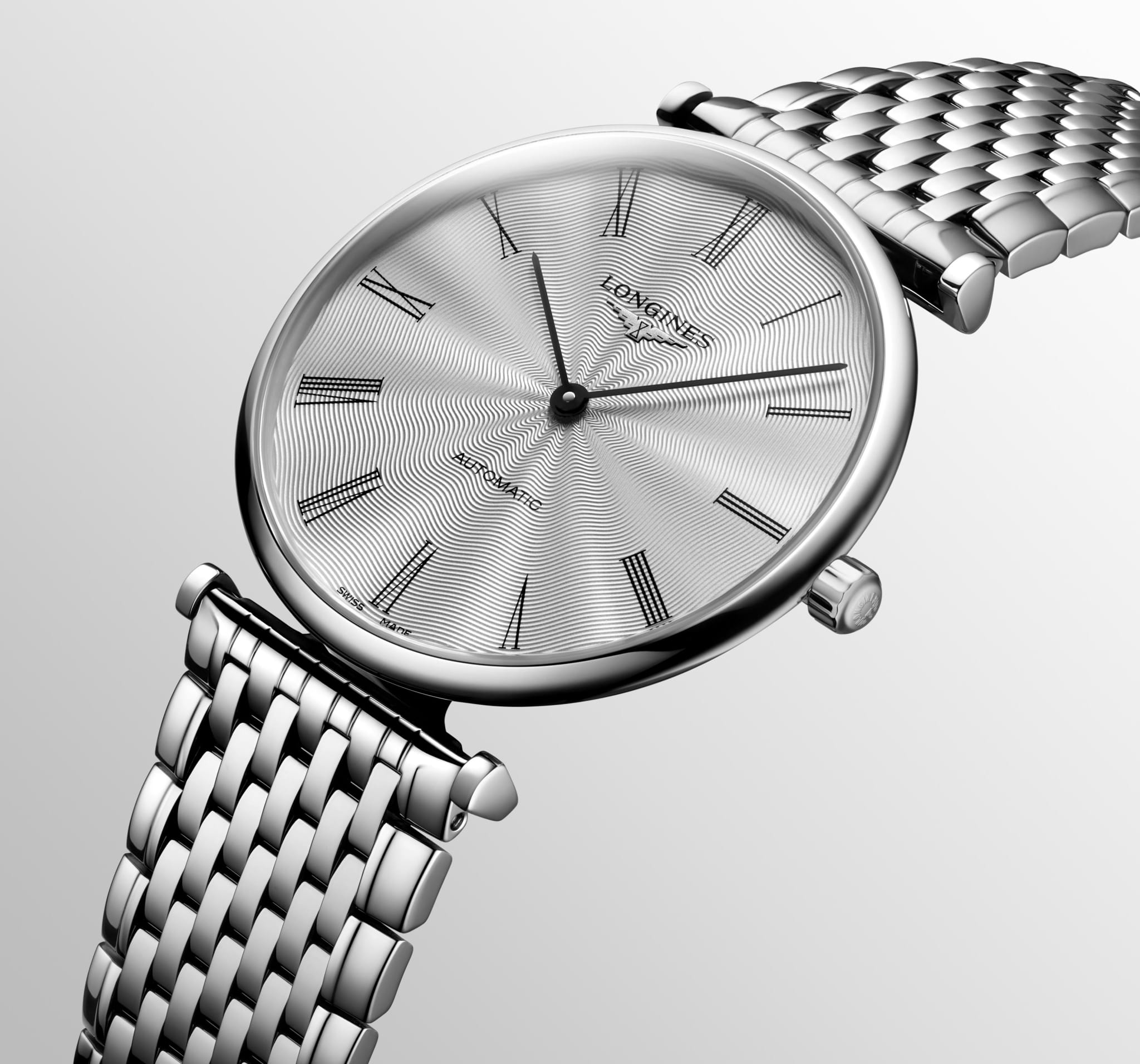 Longines Longines La Grande Classique  L4.918.4.71.6 механические мужские часы часы крупный план серебристый циферблата