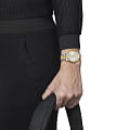 Tissot T1562102203100